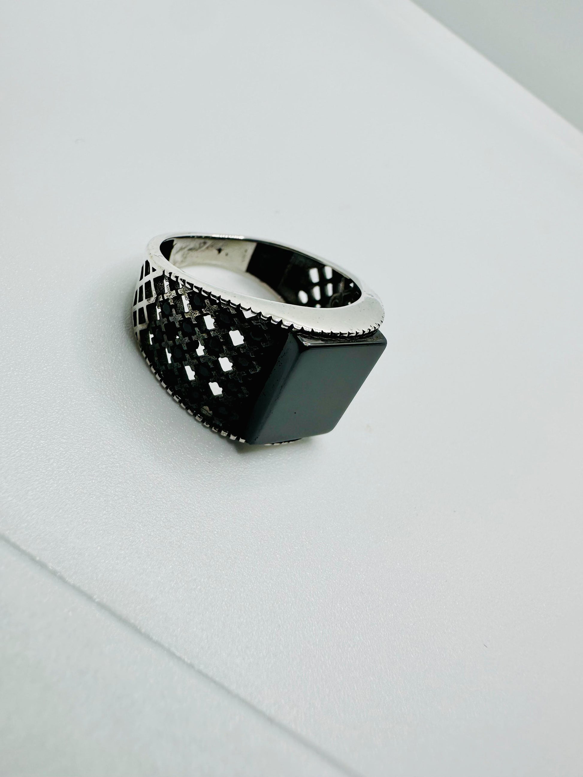 Black Onyx Ring (Pure Chandi 925)