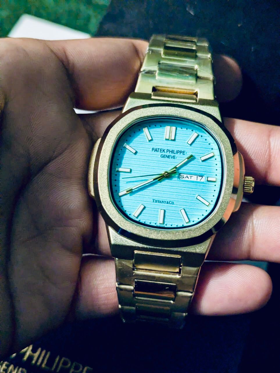 Golden Blue Dial Luxury Watch – Premium Edition | Gift Box Included