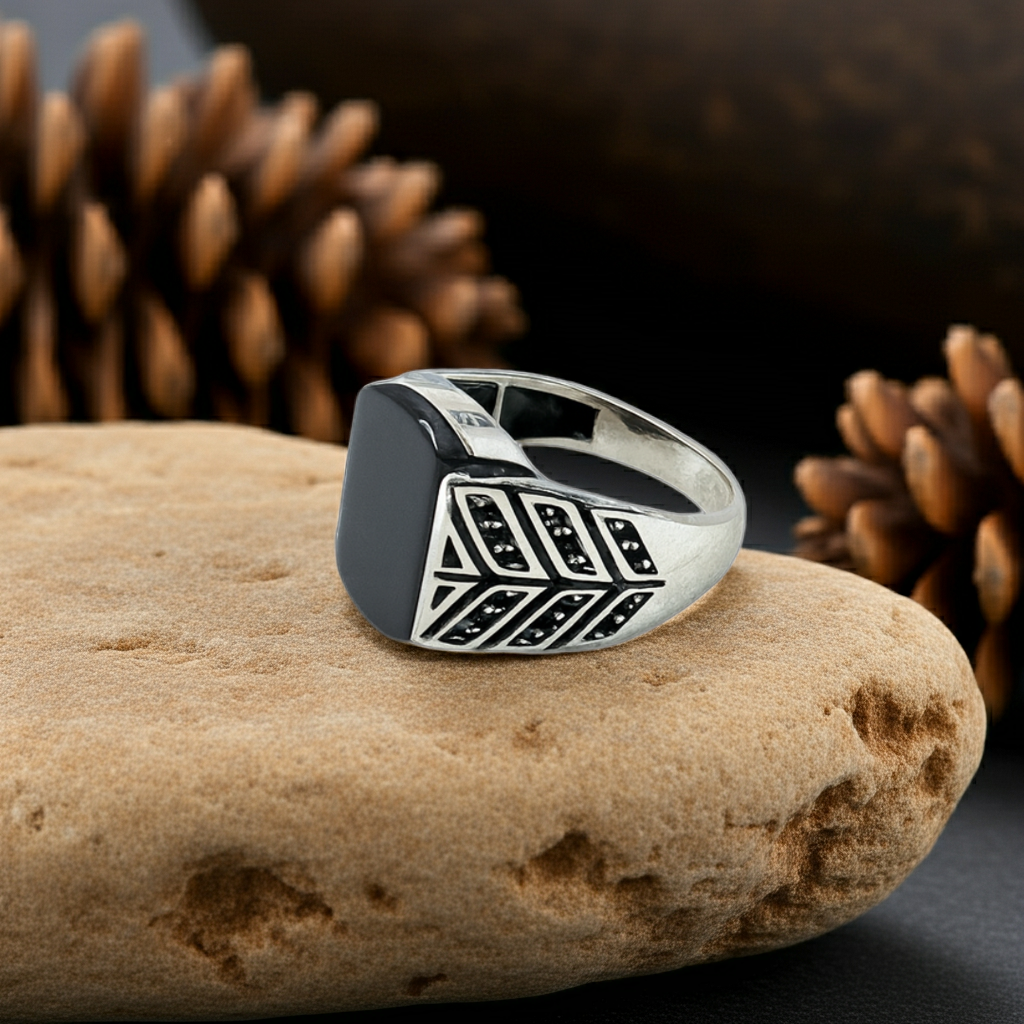Bold Black Stone Ring (Pure Chandi 925)