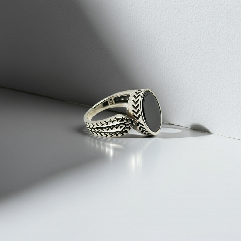 Turkish Sovereign Ring (Pure Chandi 925)