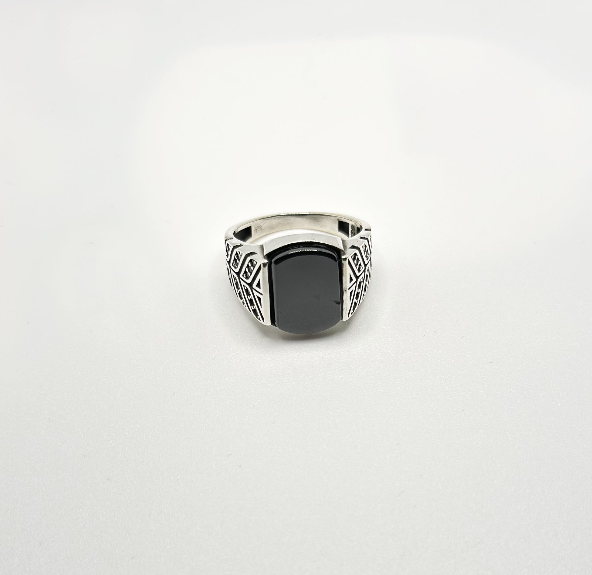 Bold Black Stone Ring (Pure Chandi 925)