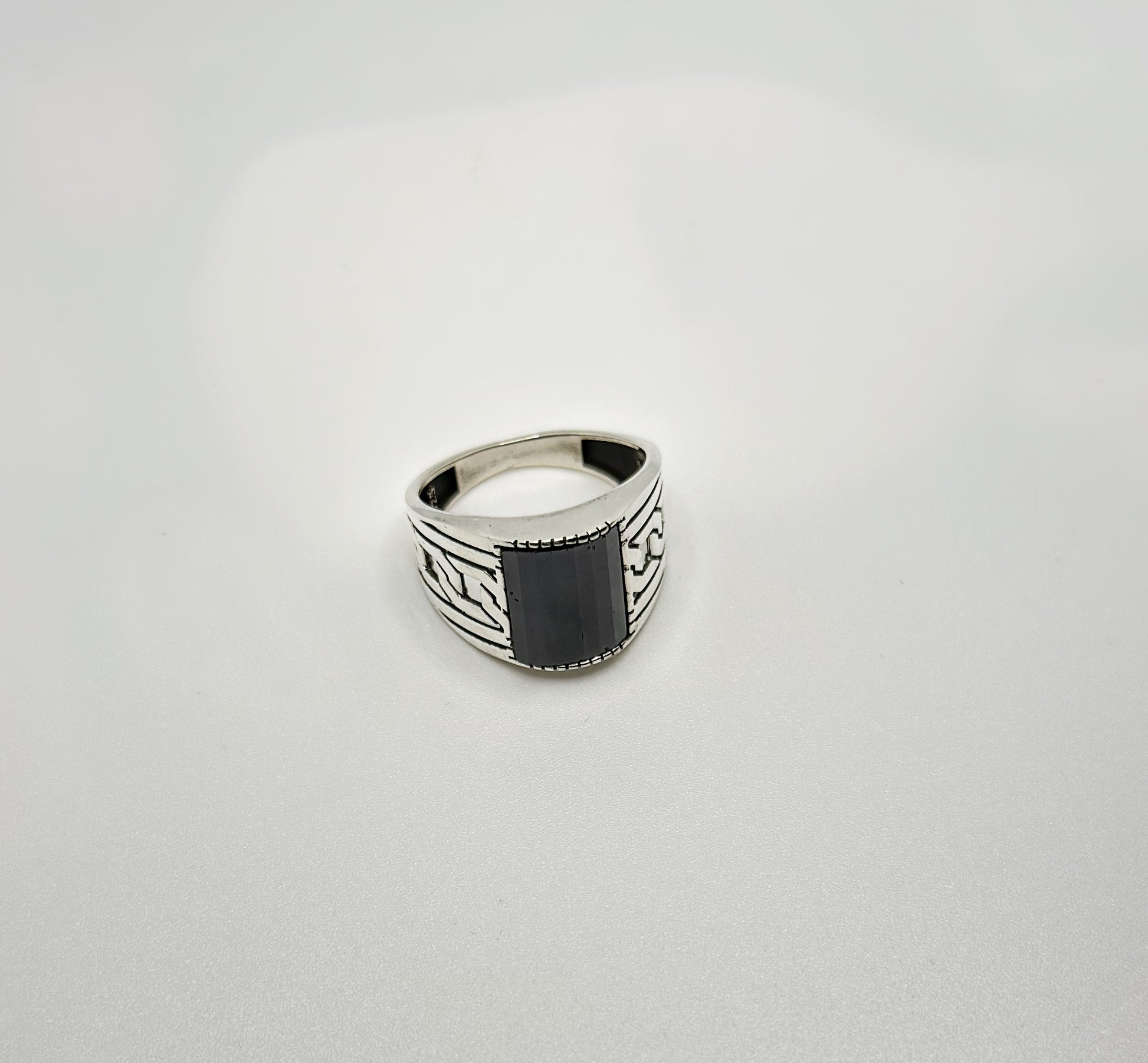 Vintage-Style Silver Ring (Pure Chandi 925)