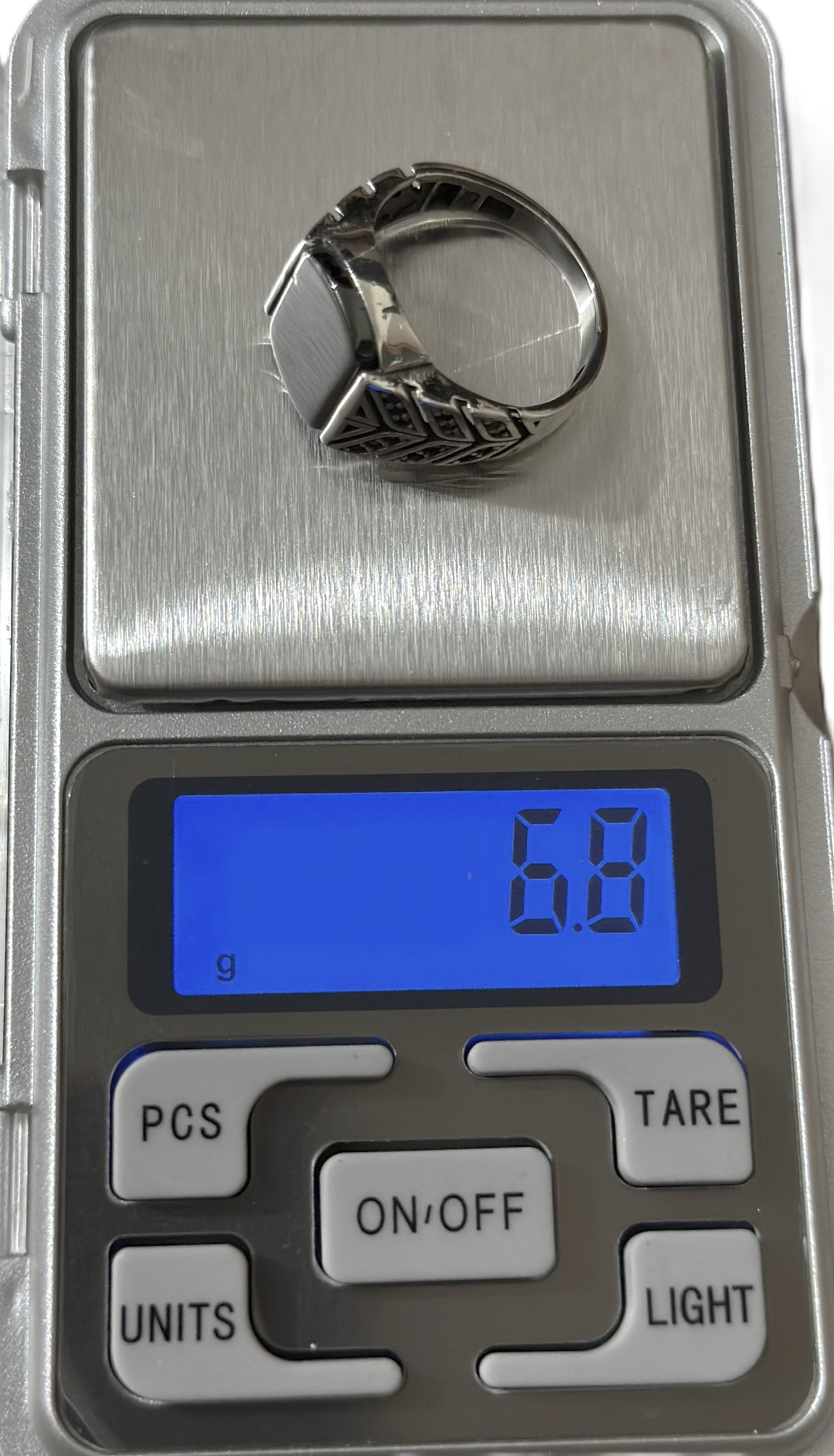 Bold Black Stone Ring (Pure Chandi 925)