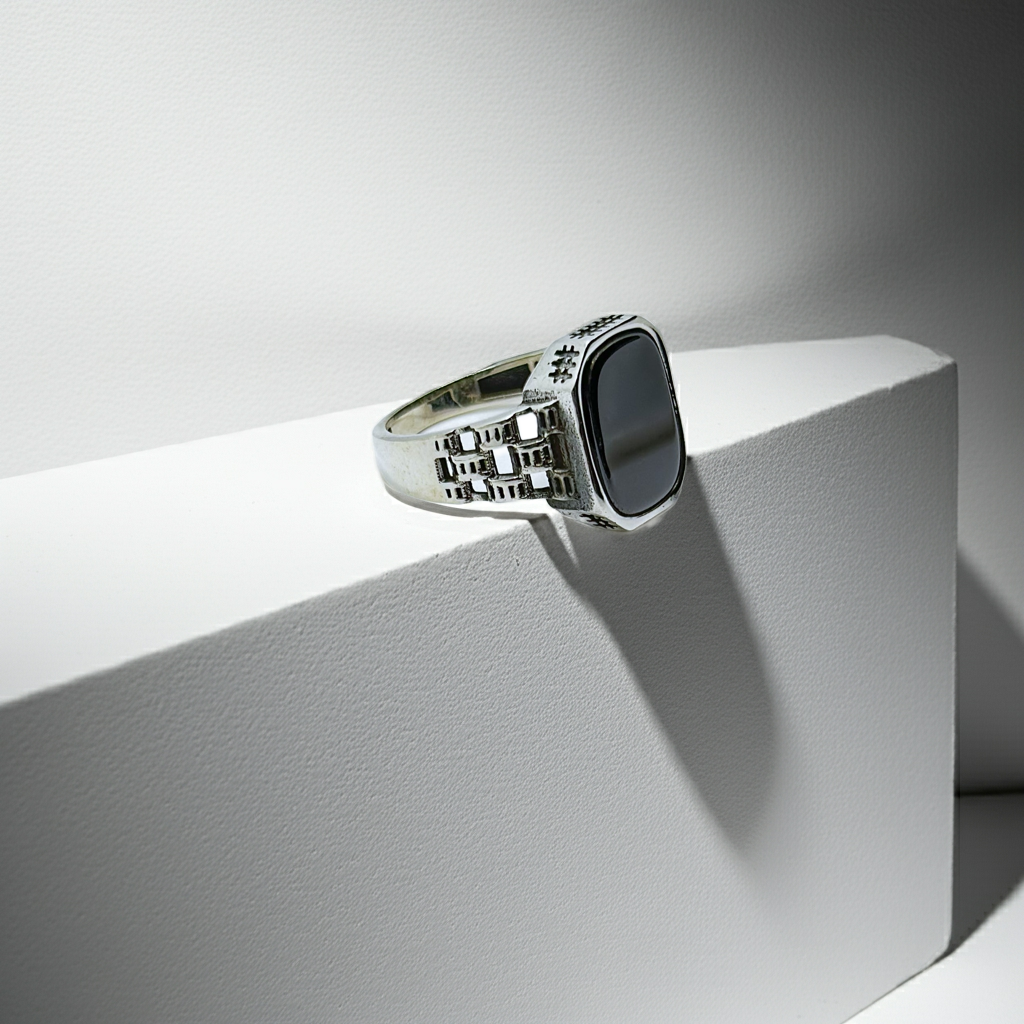 Ottoman Agate Silver Ring (Pure Chandi 925)