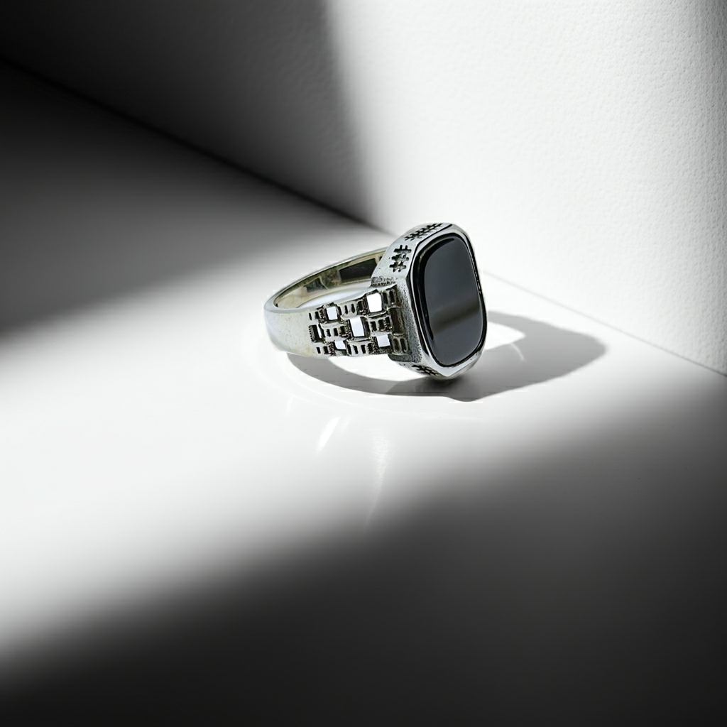 Ottoman Agate Silver Ring (Pure Chandi 925)